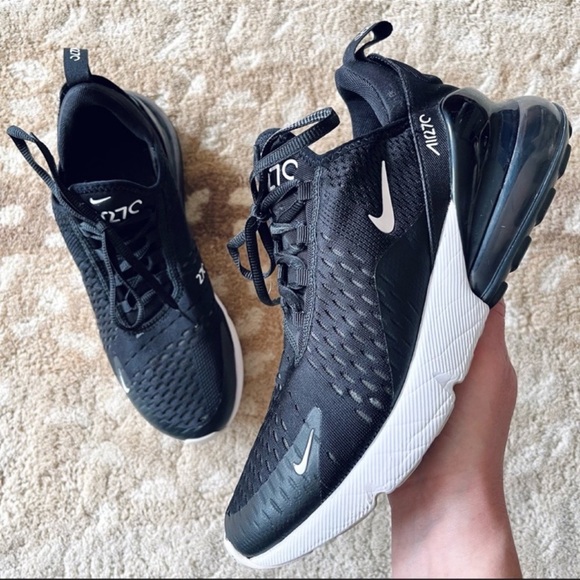 Nike Shoes - Nike Womens Air Max 270 - Running Shoes Black/Anthracite/White Size 9